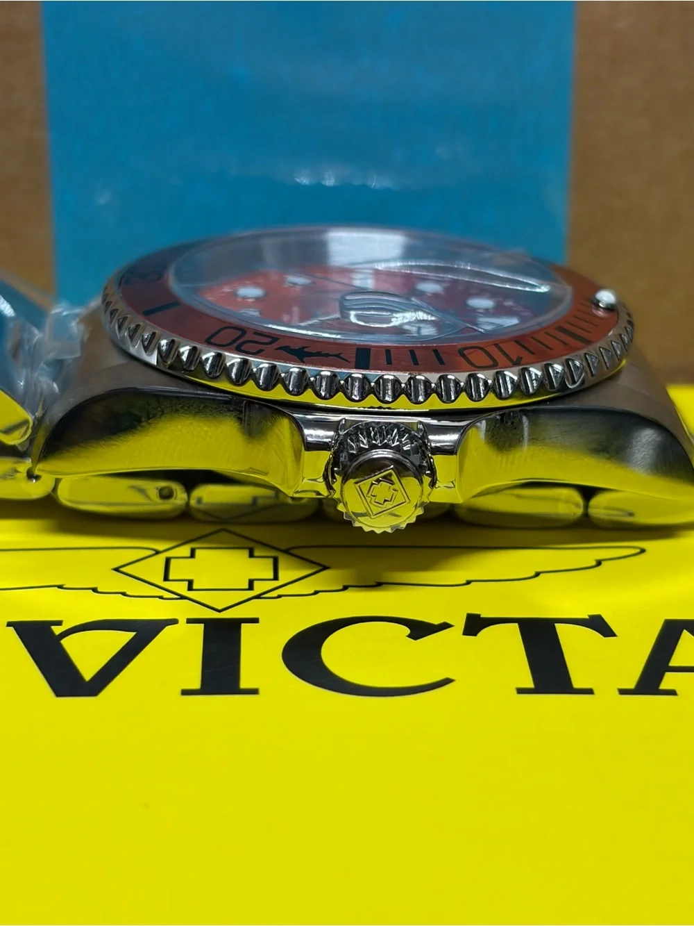 50898 Invicta Mens Pro Diver Steel Watch 42mm Case 200m Orange/Pink The Thing